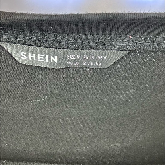 Tops/T-Shirts/Tanks👚 - 2 for $15 or 3 for $20 (Mix & Match) - Picture 5 of 6